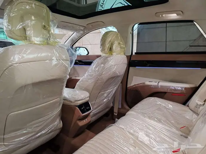 هيونداي ازيرا كاليجرافي 2025 18