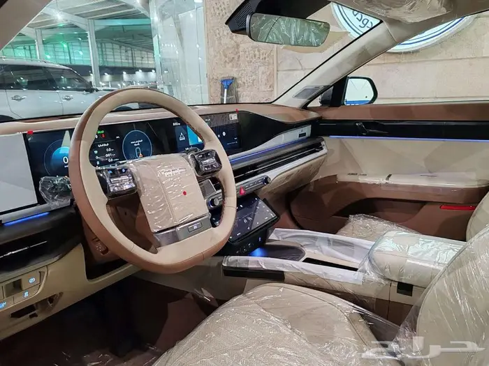 هيونداي ازيرا كاليجرافي 2025 19