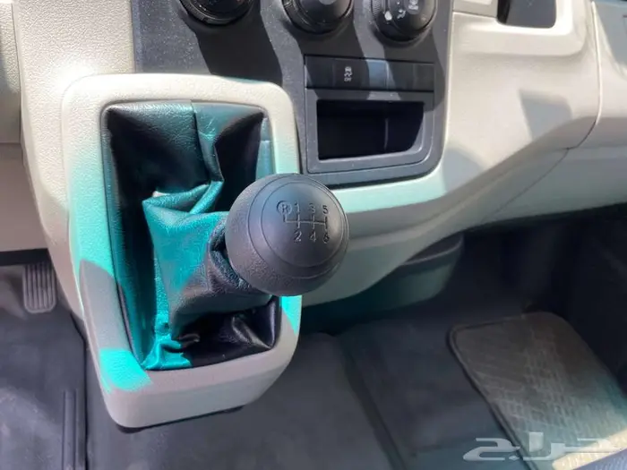 تويوتا هايس باص بضاعة موديل 2019 6