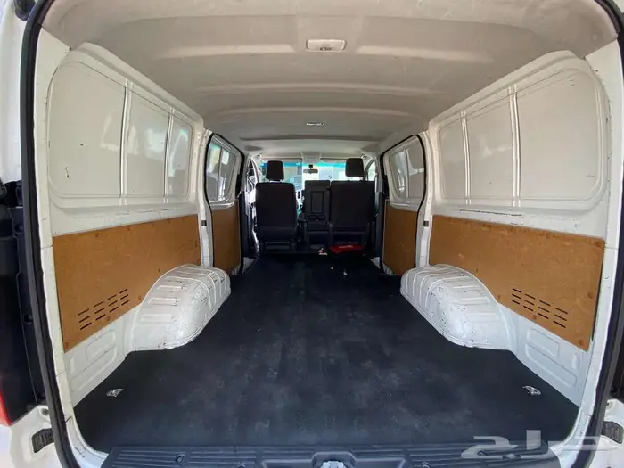 تويوتا هايس باص بضاعة موديل 2019 12