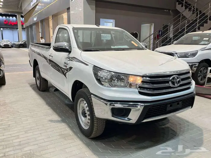 تويوتا هايلكس غمارة ديزل دبل GLX قير عادي 2025 سعودي 2