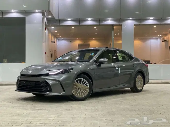 تويوتا كامري E PLUS هايبرد 2025 - أقل سعر 7