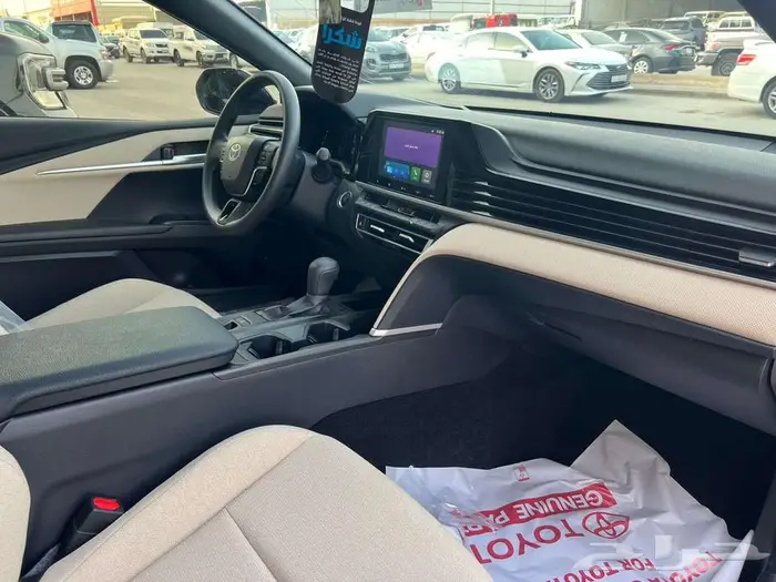 كامري استندر بنزين 2025 عبداللطيف صادر لوحات 7