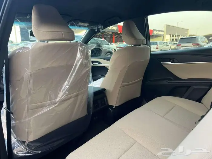 كامري استندر بنزين 2025 عبداللطيف صادر لوحات 10