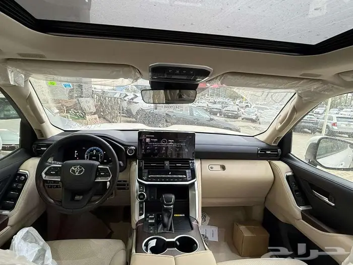 تويوتا لاندكروزر GXR4 بنزين 2025 اقل سعر اقساط او كاش 2
