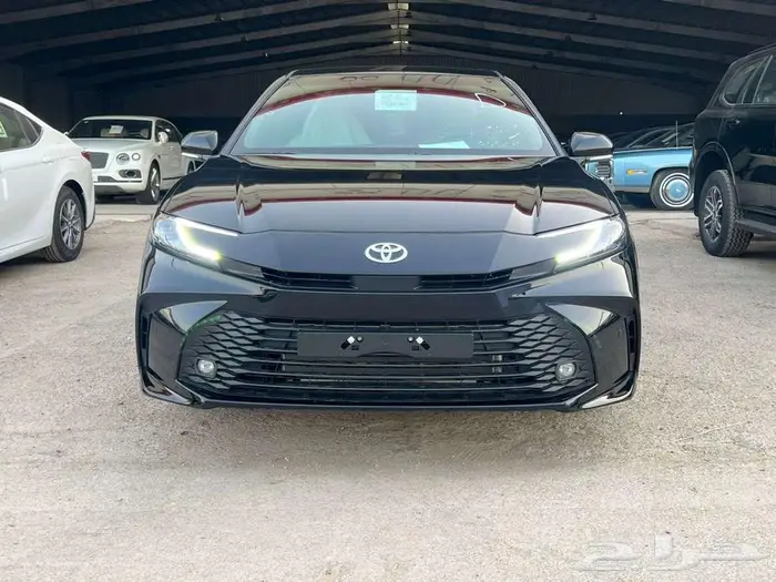 كامري استندر بنزين 2025 عبداللطيف صادر لوحات 0