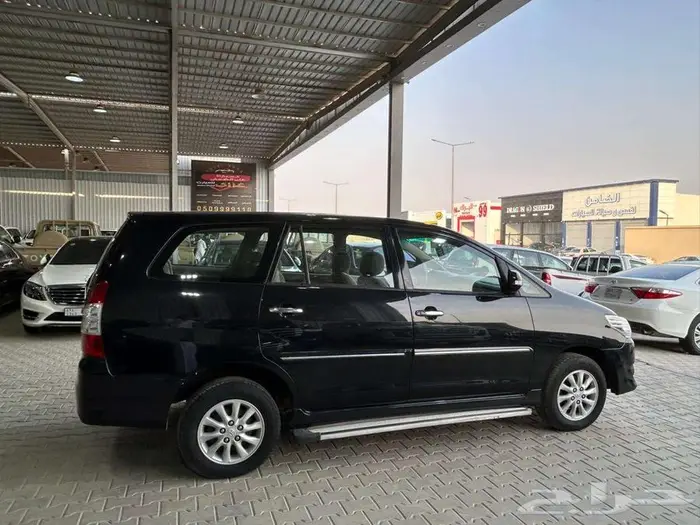 تويوتا انوفا 2013 6