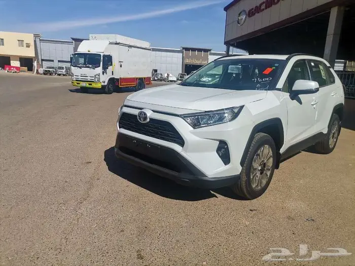 تويوتا راف فور دبل فتحة و بدون فتحة 2025 0
