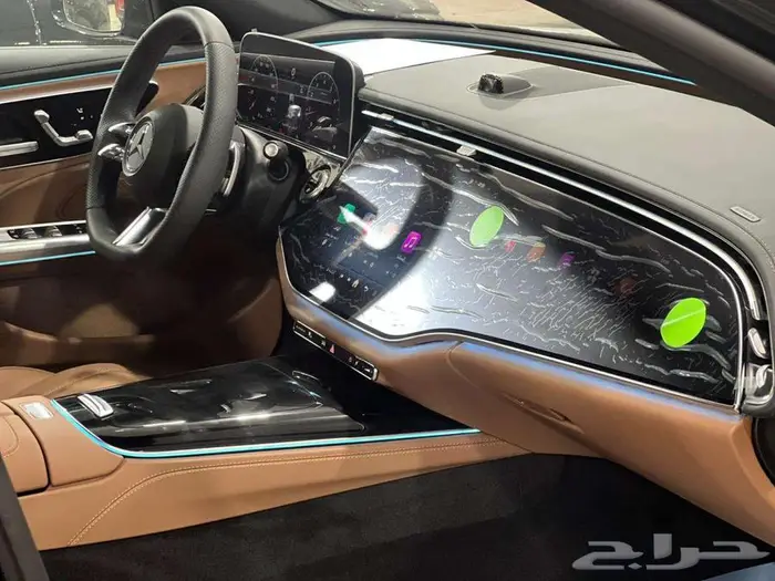 E200 AMG MODEL 2025 - اي 200 3شاشات (كاش - بنوك ) 13