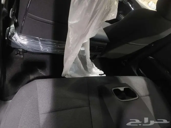 تويوتا كامري LE بنزين 2025 سعودي 7