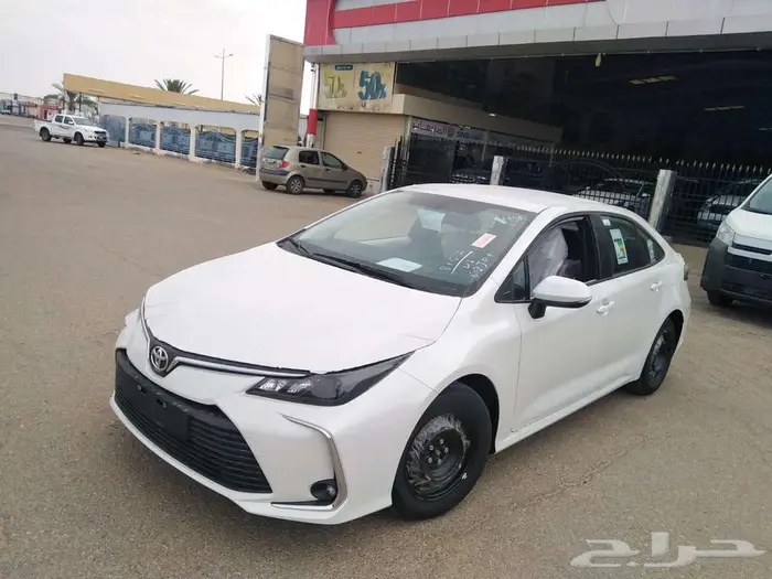 كرولا ستاندر 2.0 طيس 2025 ( ابيض - فضي ) 0