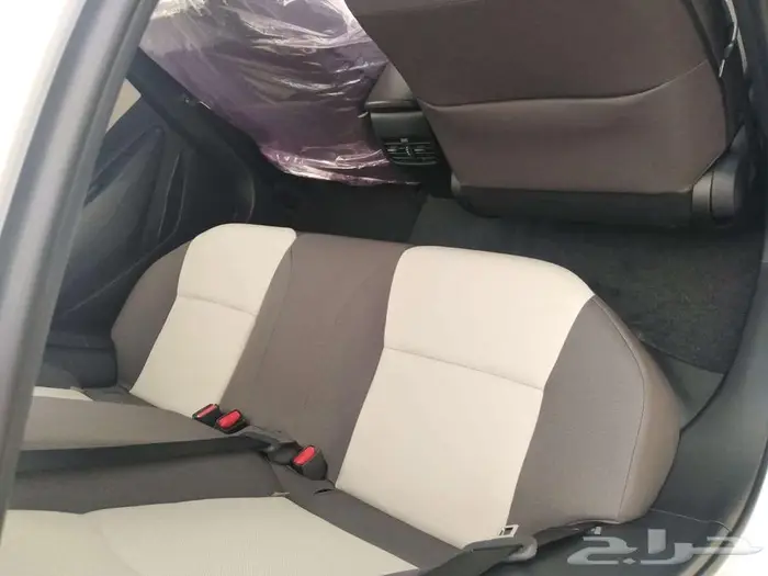 كرولا ستاندر 2.0 طيس 2025 ( ابيض - فضي ) 5