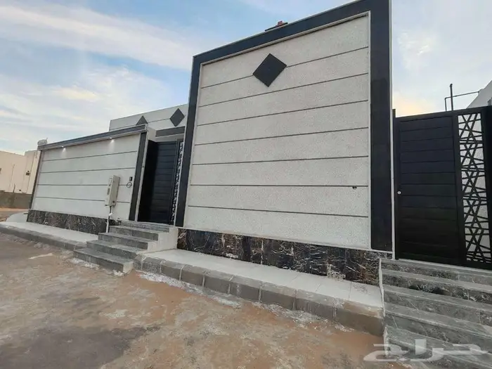 متوفر أدوار نص ارض منفصله 7