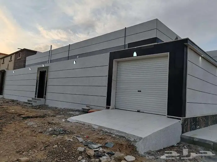 متوفر أدوار نص ارض منفصله 0