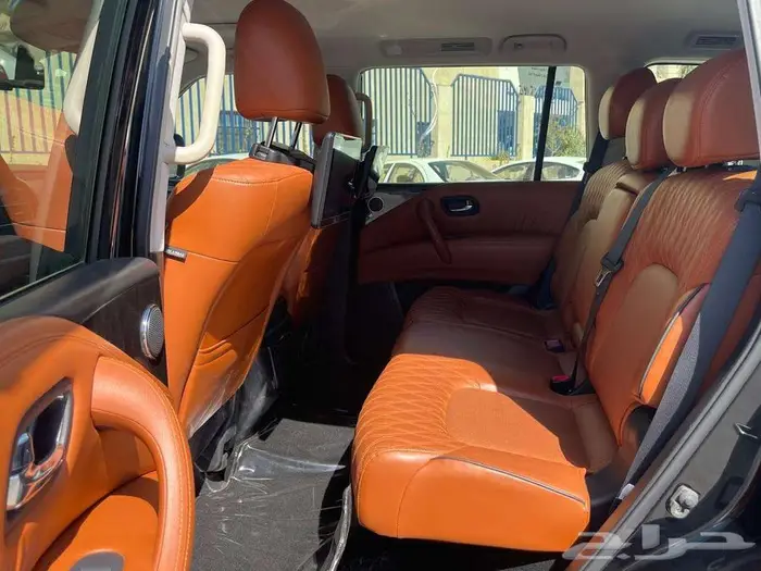 نيسان باترول بلاتينويوم 2023 ماشي 60 الف 5