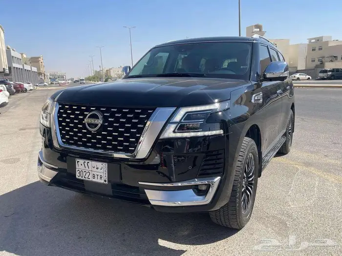 نيسان باترول بلاتينويوم 2023 ماشي 60 الف 0