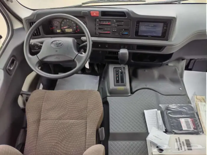 تويوتا باص كوستر 2025 ديزل اتوماتيك 20 راكب 6