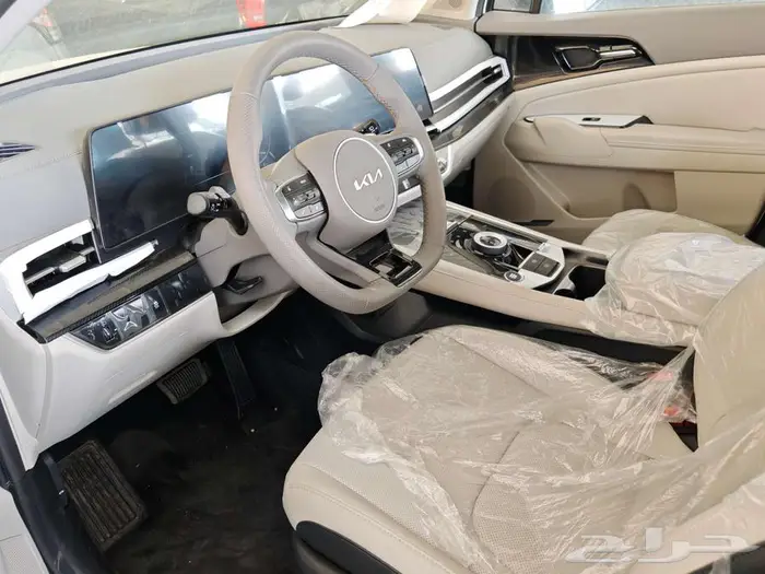 كيا سبورتاج لارج نص فل2025عروض القيادة للسيارات 9