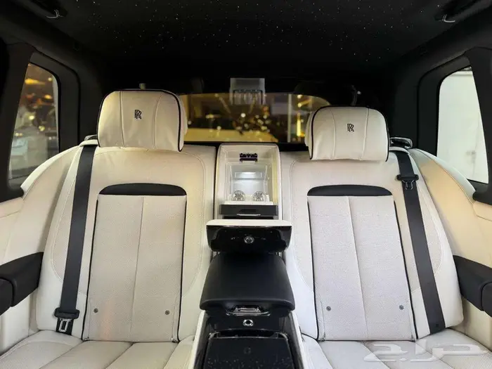 رولز رويس كولينان بلاك بادج 2023 مستخدم 9