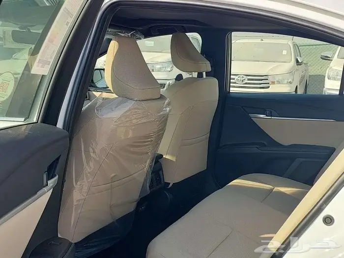 تويوتا كامرى LE بنزين موديل 2025 6