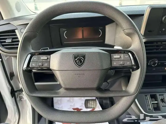 بيجو اكسبيرت فان بضاعه ديزل 2025 كاش واقساط 3