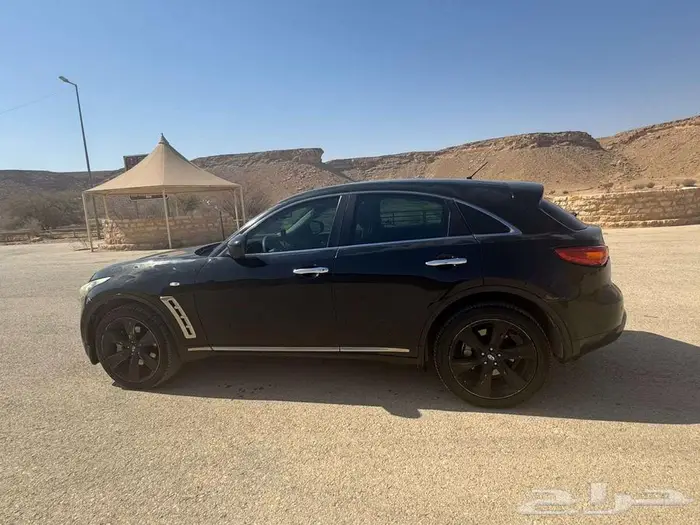 للبيع انفنتي FX50s 2011 0