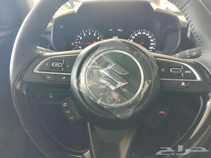 سوزوكي سويفت GLX موديل 2025 4