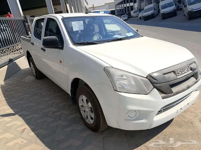 ايسوزو غمارتين ستاندر زجاج كهربائي موديل 2026 1