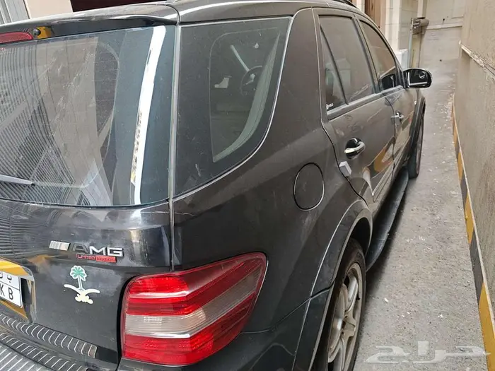 مرسيدس جيب رياضي جفالي ML63 AMG 2006 35