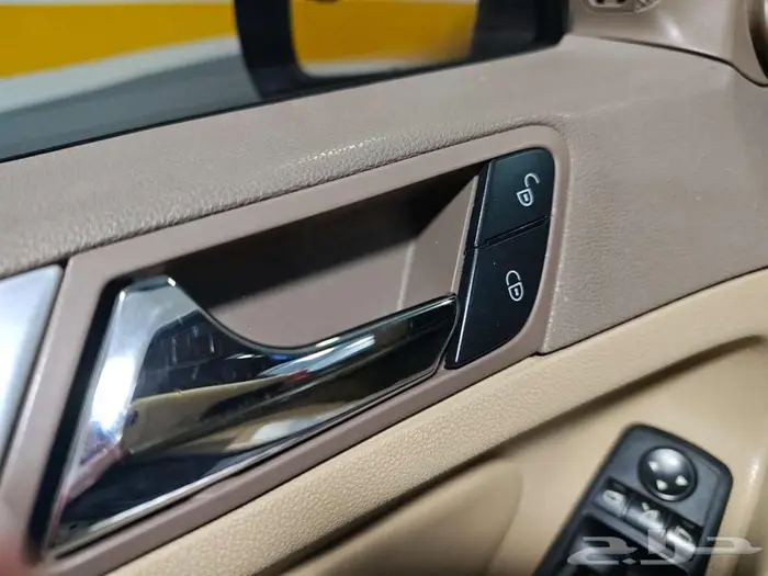 مرسيدس جيب رياضي جفالي ML63 AMG 2006 27