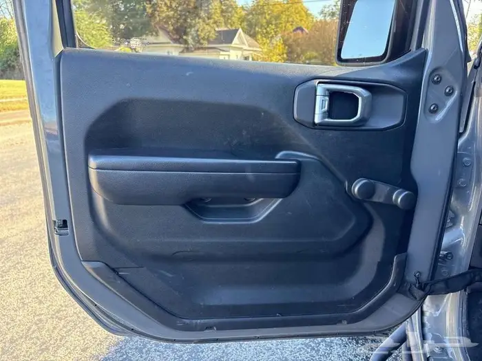 2021 Jeep Gladiator SPORT 6