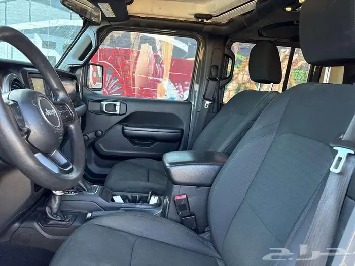 2021 Jeep Gladiator SPORT 10