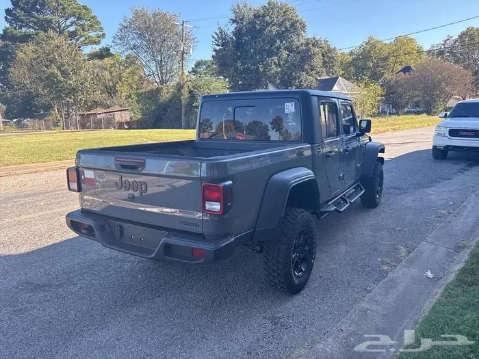 2021 Jeep Gladiator SPORT 4