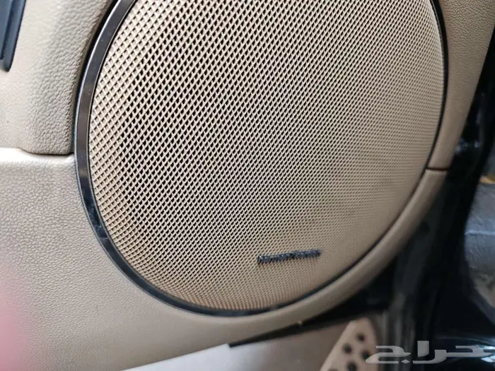 مرسيدس جيب رياضي جفالي ML63 AMG 2006 9