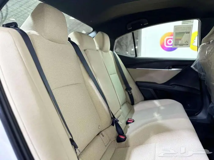 كامرى E هايبرد 2025 كاش واقساط ابيض واسود 13