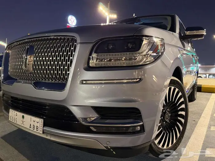 Lincoln Navigator Presidential 2