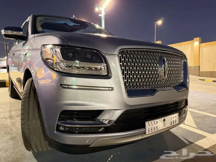 Lincoln Navigator Presidential 3