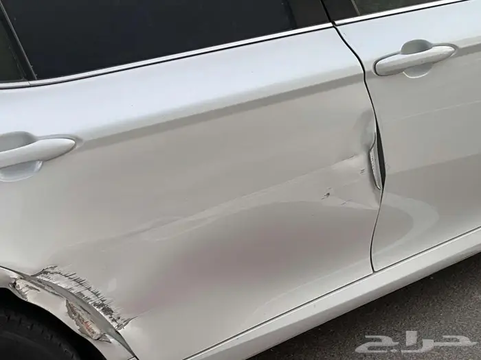 تويوتا كامري أبيض هايبرد 2019 10