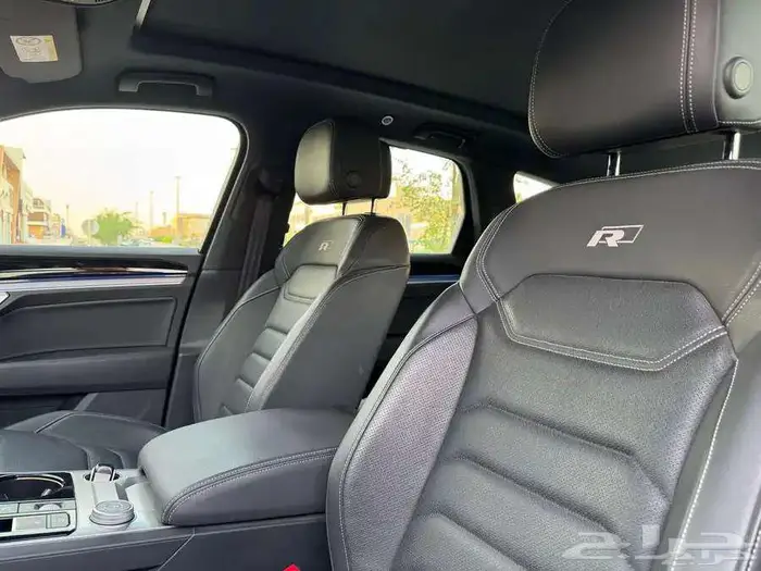 للبيع فولكس فاجن طوارق R-Line موديل 2021 1