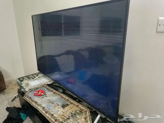 شاشة 65 بوصة شركة دورا مكسورة تنفع قطع غيار 0