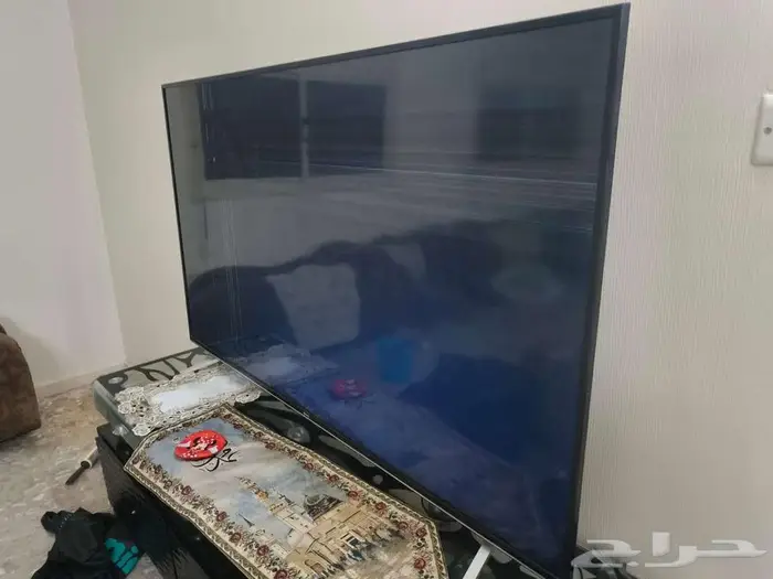 شاشة 65 بوصة شركة دورا مكسورة تنفع قطع غيار 1