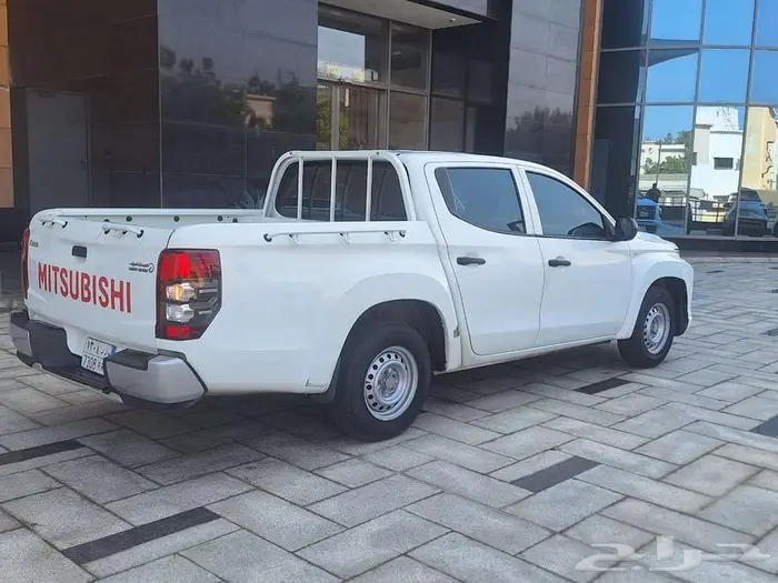 ميتسوبيشيL200 الموديل 2020 5