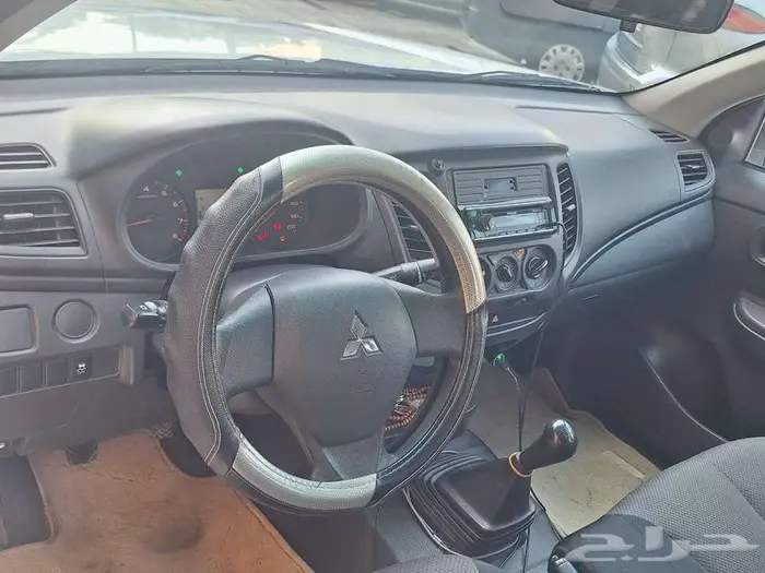 ميتسوبيشيL200 الموديل 2020 12