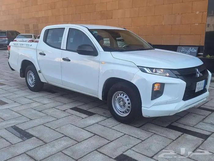 ميتسوبيشيL200 الموديل 2020 2