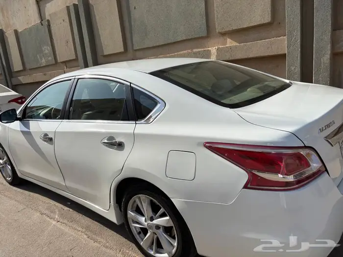 اللتيما 2013 نظيفه جدا 6