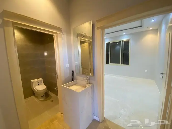 للايجار شقة في حي الياسمين شهري 2