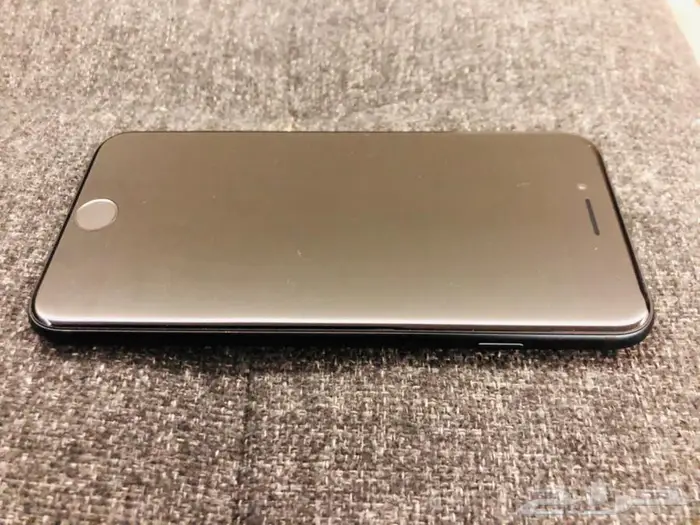 ايفون es الجيل الثالث شبة جديد 0