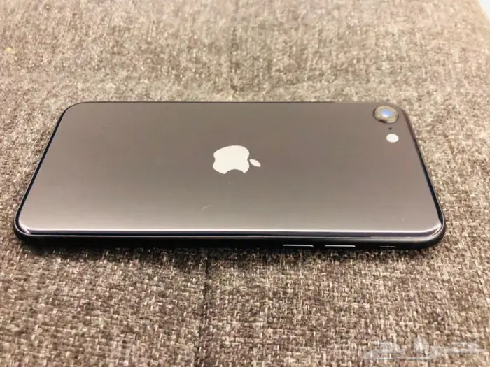 ايفون es الجيل الثالث شبة جديد 1