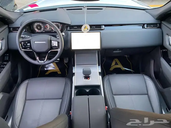 اقل سعر بالسوق رانج روفر فيلار SE Dynamic بلاك اديشن 2024 9