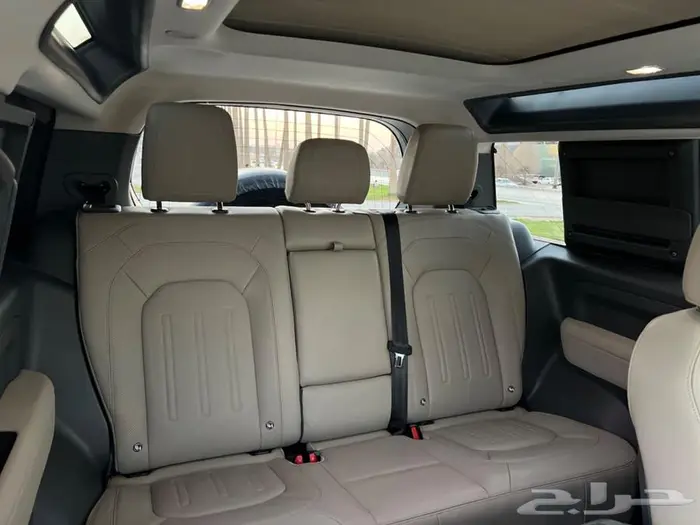 ديفندر 2021 مخزن بحالة الوكالة 90 46